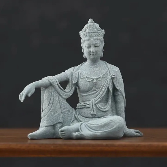 Goddess statue - Picture 4 of 6